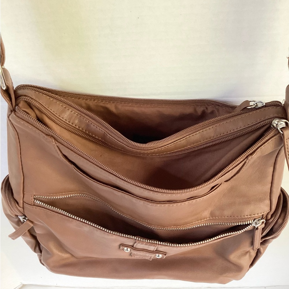 Bueno Bag Purse Brown Shoulder Adjustable Strap Zippers Pockets Leather - Picture 14 of 16